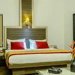 Sceva\'S Garden Home