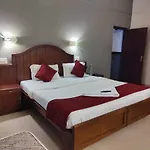 Skylark Holidays Munnar