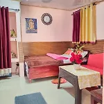 Aks Home Stay