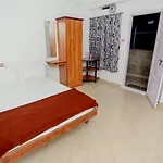 El Lora Resldency