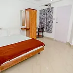 El Lora Resldency