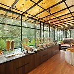 Areva Inn Plantation Resort Munnar With Pool By Voye Homes