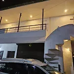 Tea Dale - All Rooms With Tea Estate View