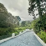 Morning Hills