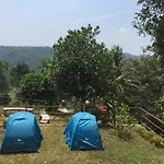 The Lost Hostel, Munnar