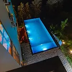 Cuckmere Resort Munnar