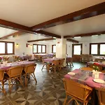 Oak Fields Resort