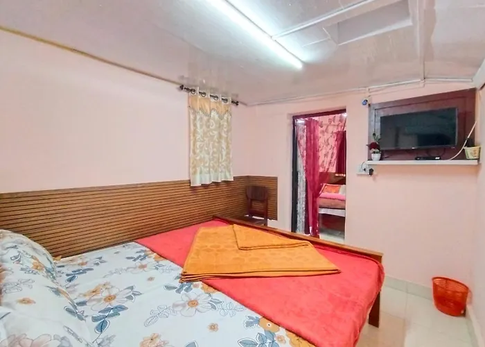 Aks Home Stay