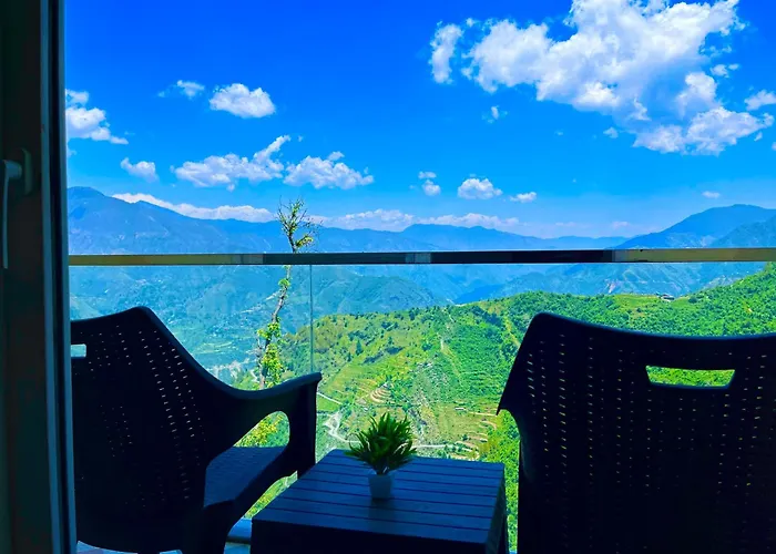 The Raarees Mist Resort, Munnar - Nested In Nature\'S Lap