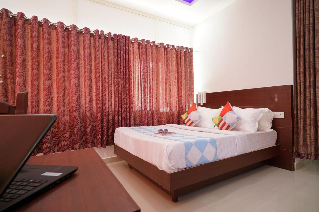 Guest house Oyo 77946 Skylark- Hygiene Ensured 3*