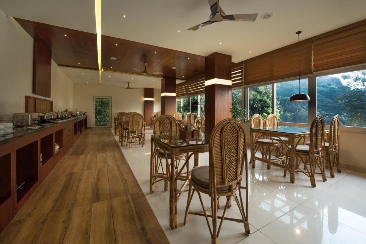 Hotel Trivers Munnar