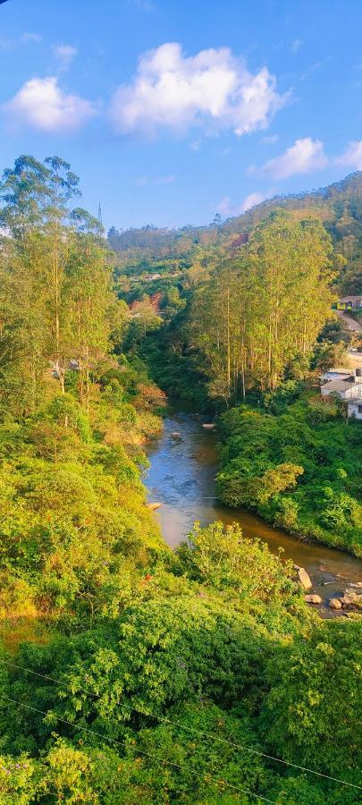 Emerald Hotel Munnar