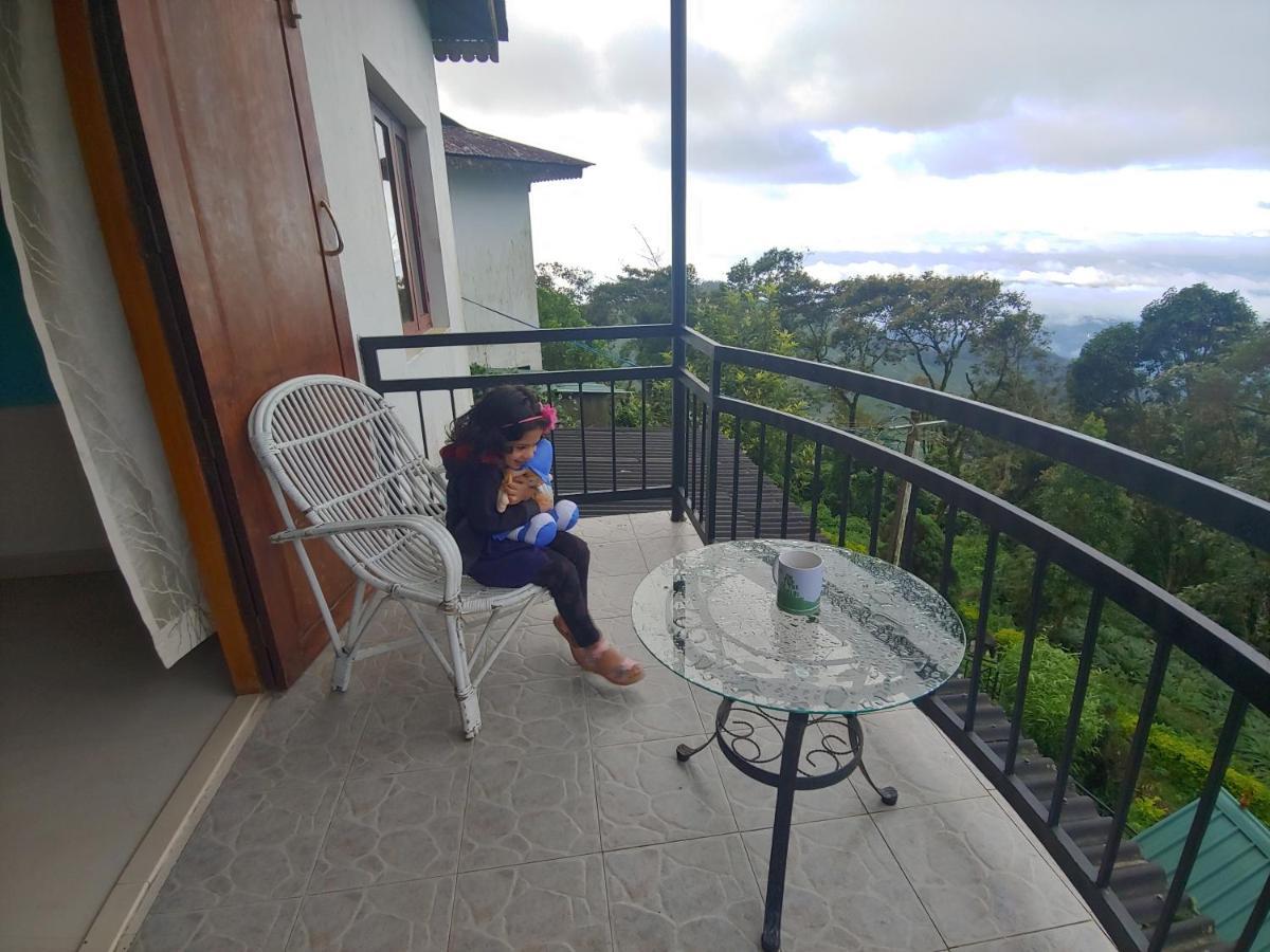 Deshadan Mountain -the Highest In Munnar