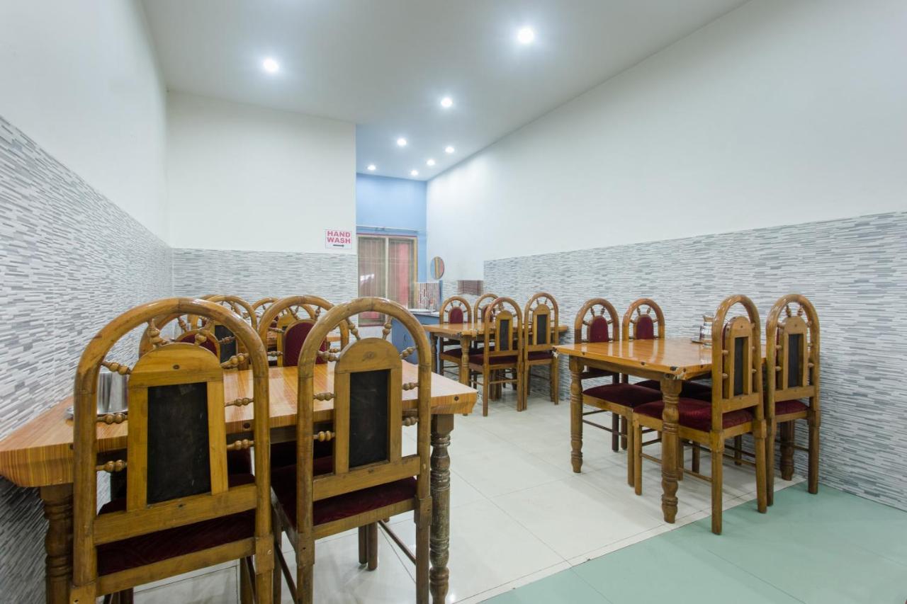 Hotel Oyo 9531 High Range Inn 3*