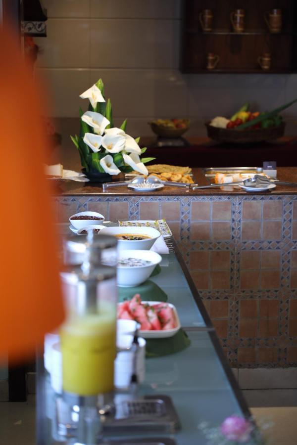 Issacs Residency Hotel Munnar