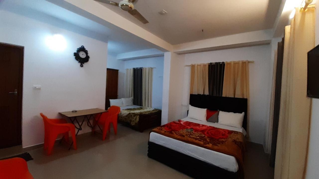 Himadri Holidays Munnar