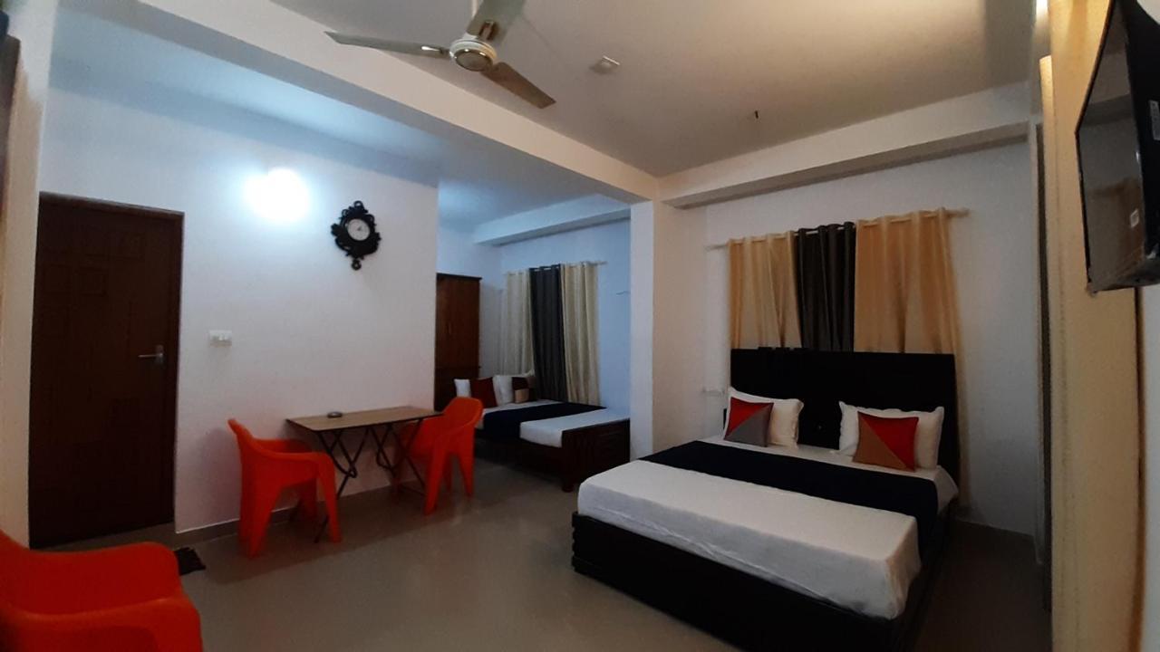 Himadri Holidays Homestay *