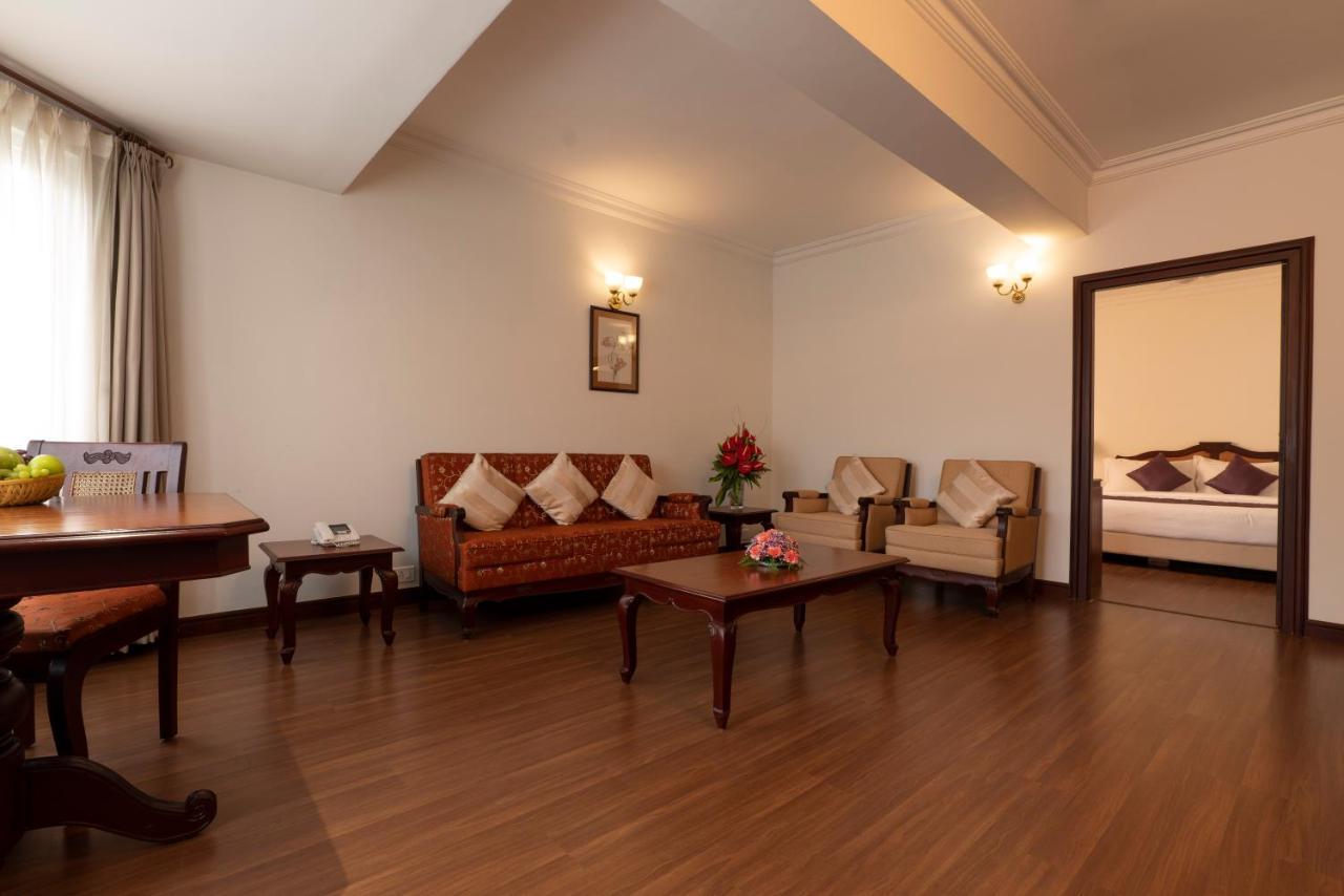 Issacs Residency Hotel 3*