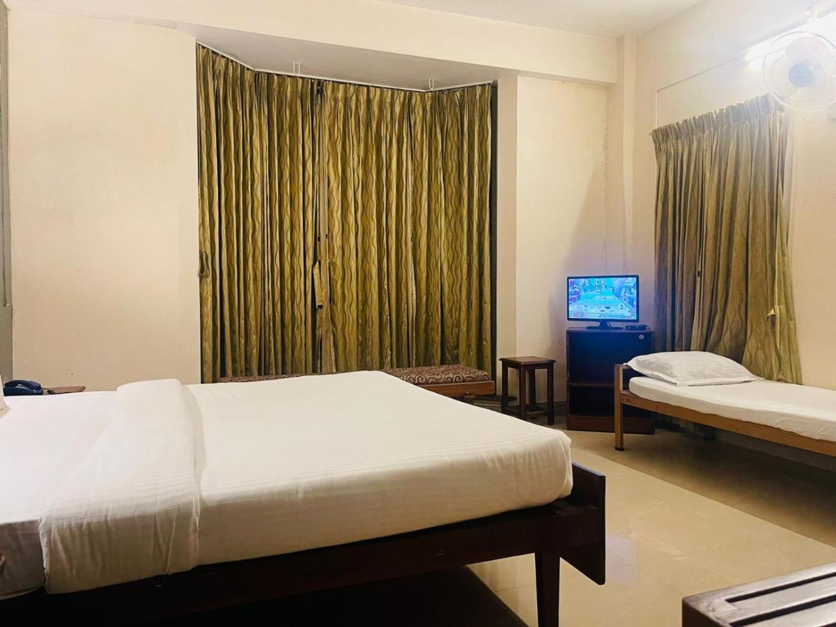 Skylark Holidays 3* Munnar