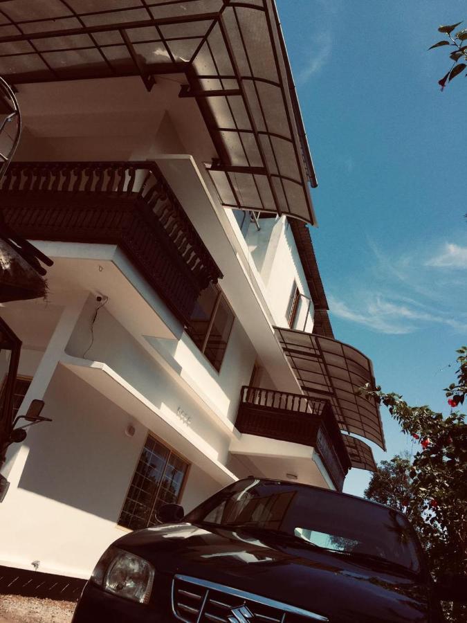 Hostel 3r Residency