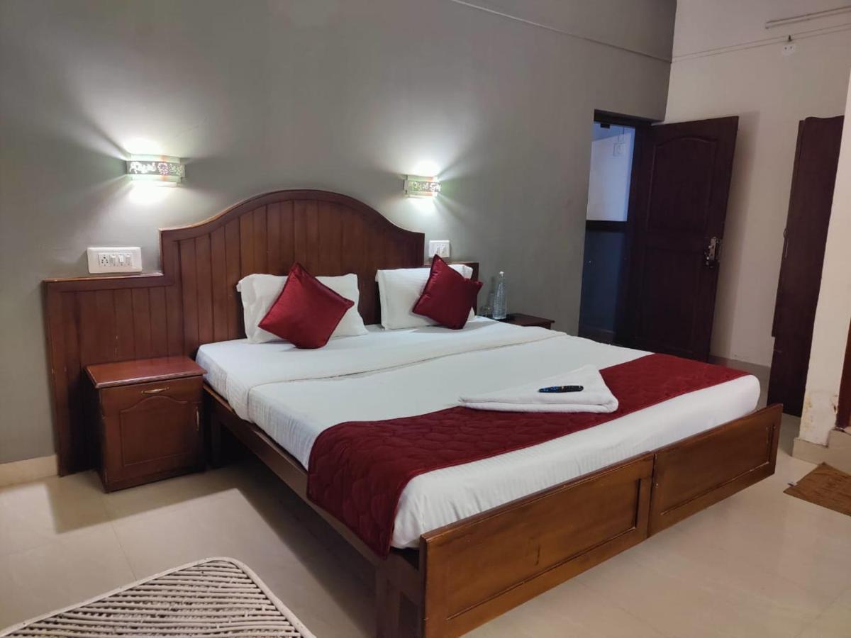 Hotel Skylark Holidays 3*