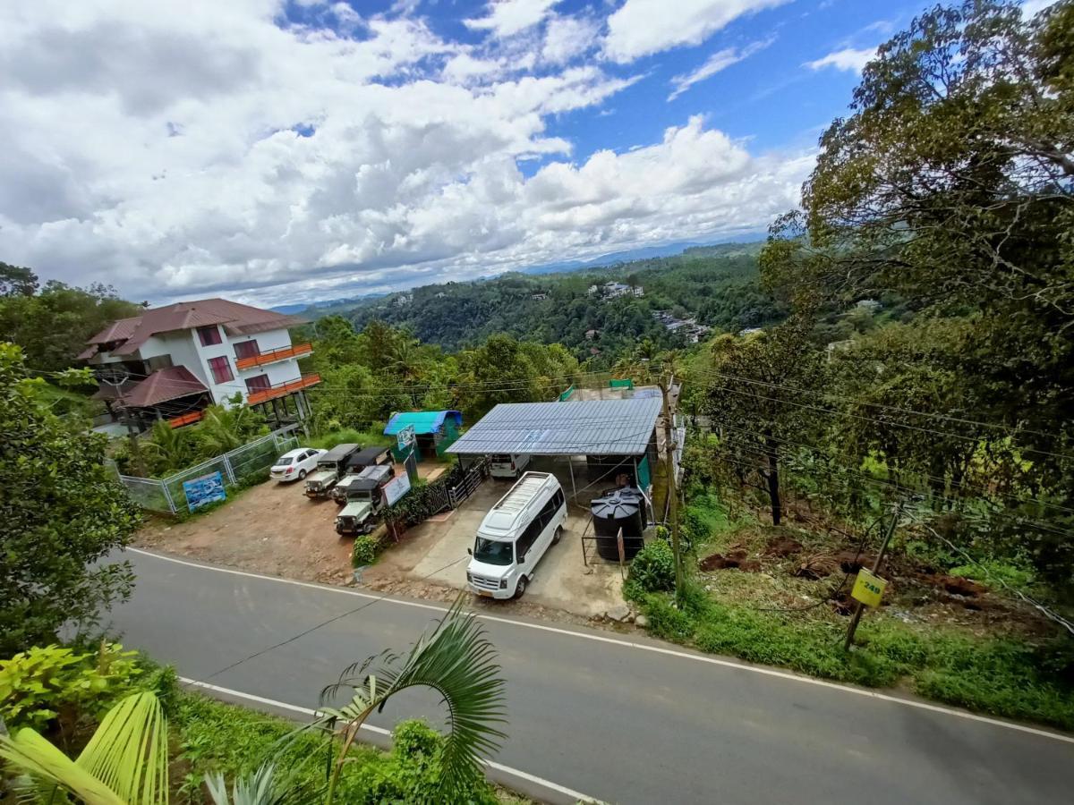 Villa Monsoon Hills Munnar