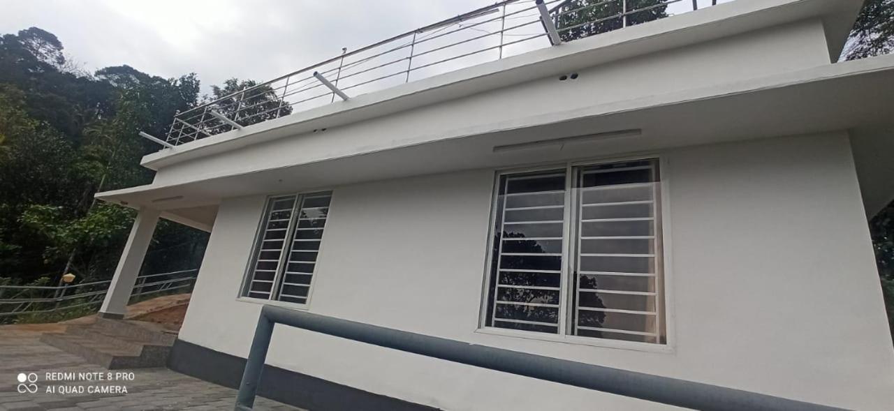 Hostel 3r Residency Munnar