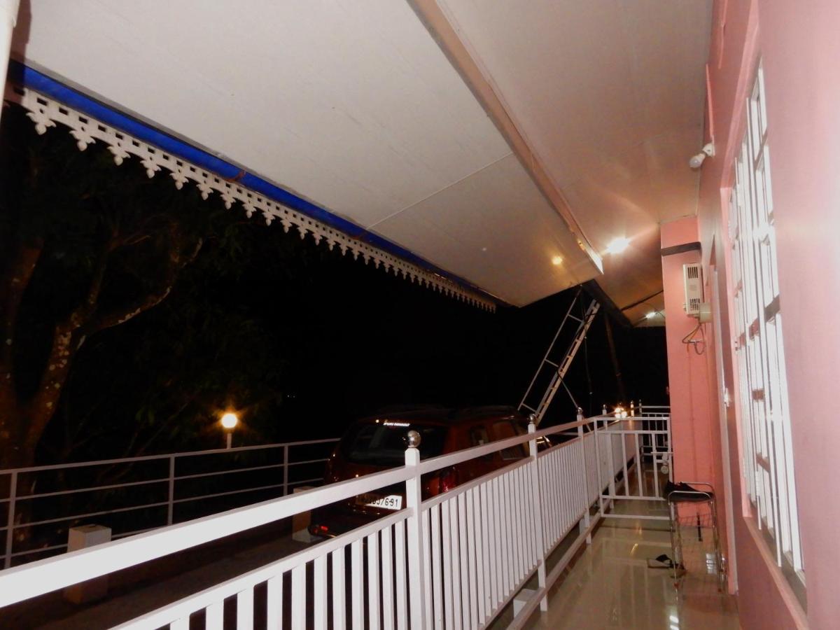 Drizzle Valley Homestay *