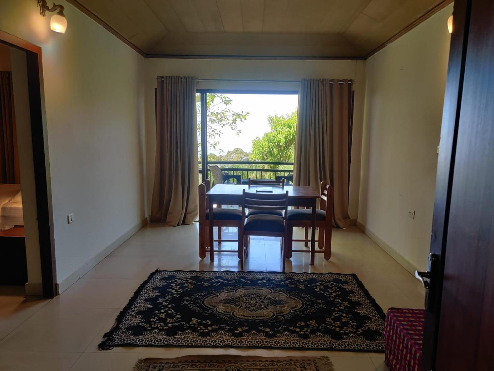 Resort Deshadan Mountain -the Highest In 4*
