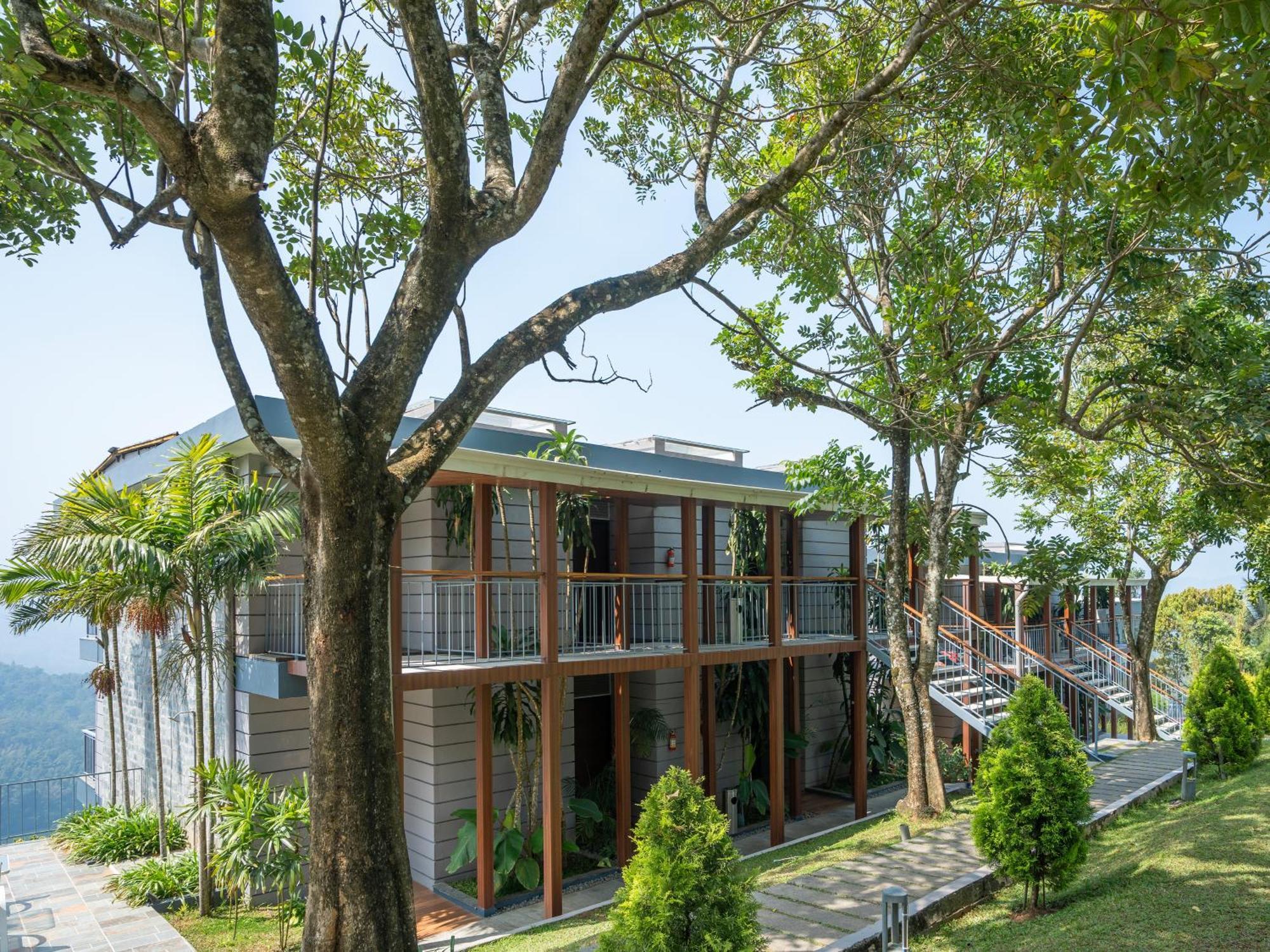 Resort Ragamaya & 5*