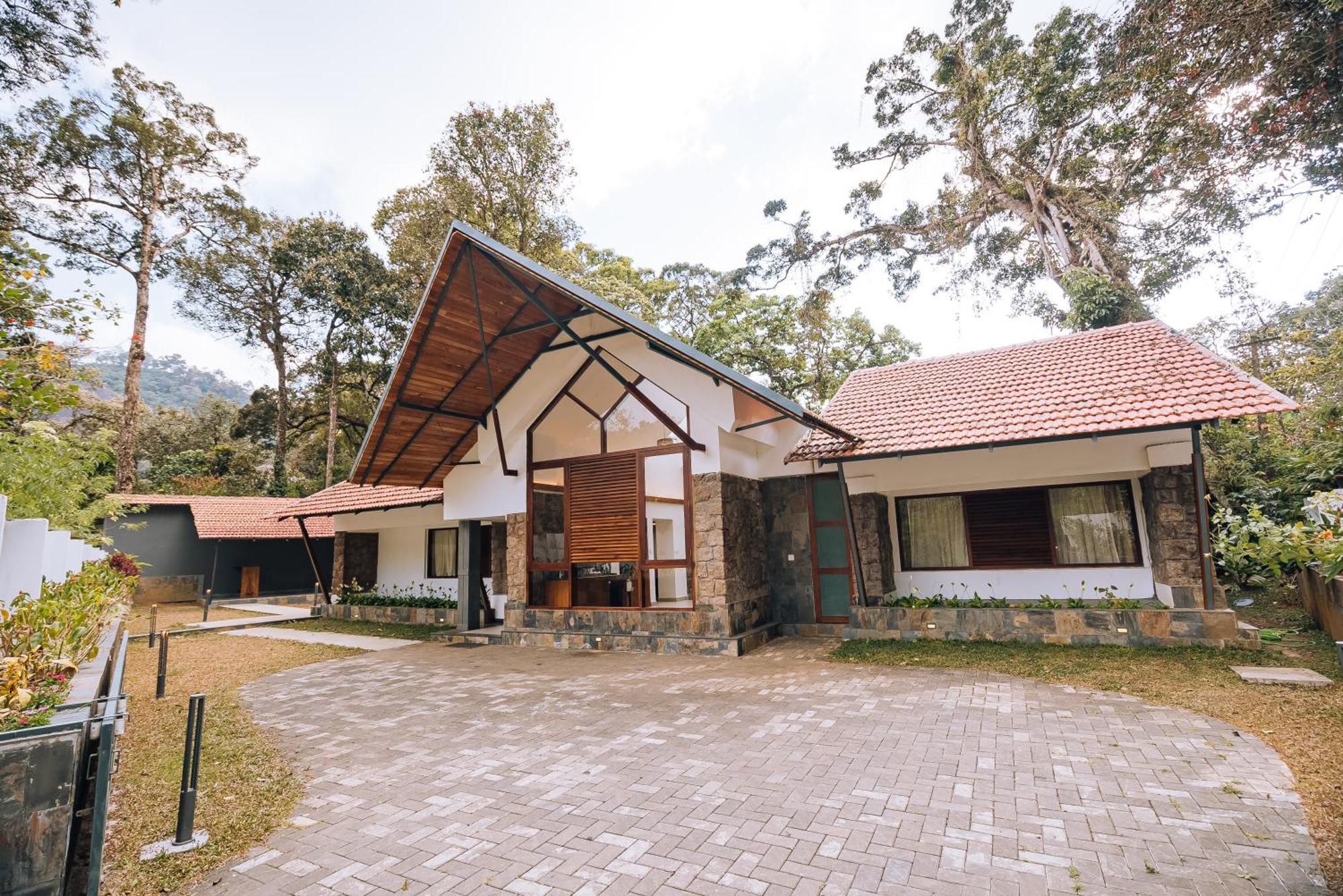 Resort Elixir Woods Luxury And Spa, 4*