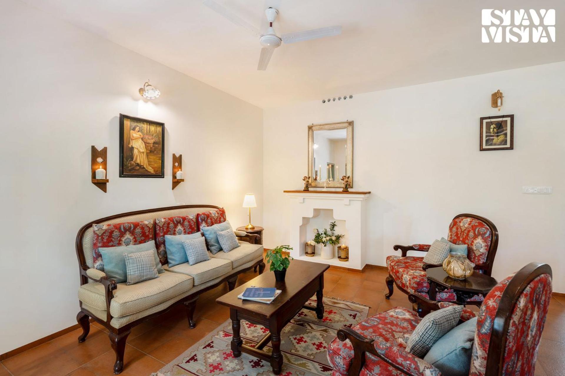 Villa Stayvista At Catherine With Heater & Board Game