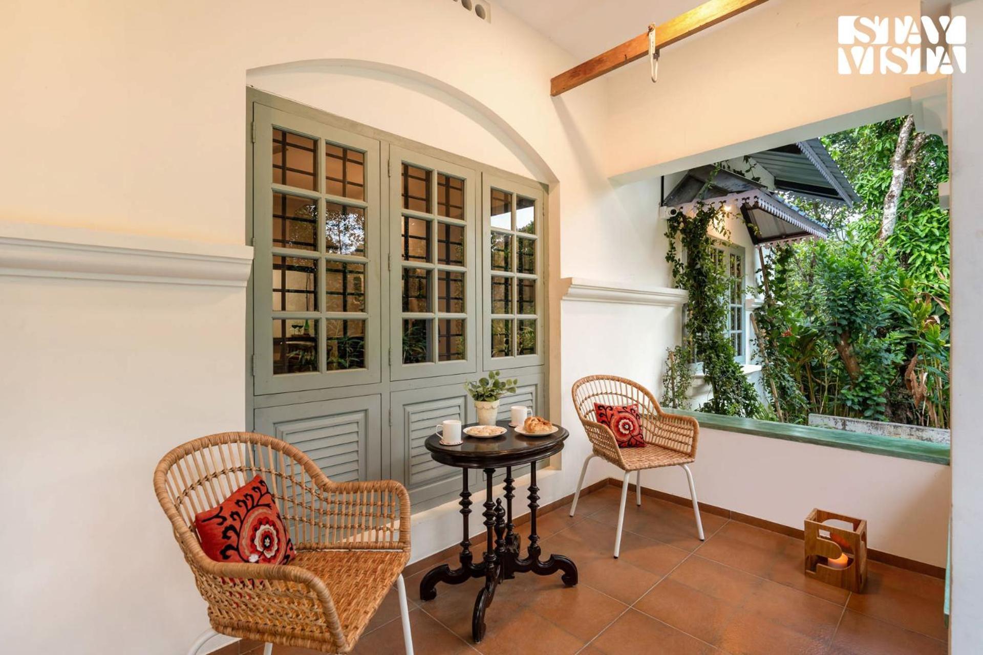 Stayvista At Catherine With Heater & Board Game Villa *