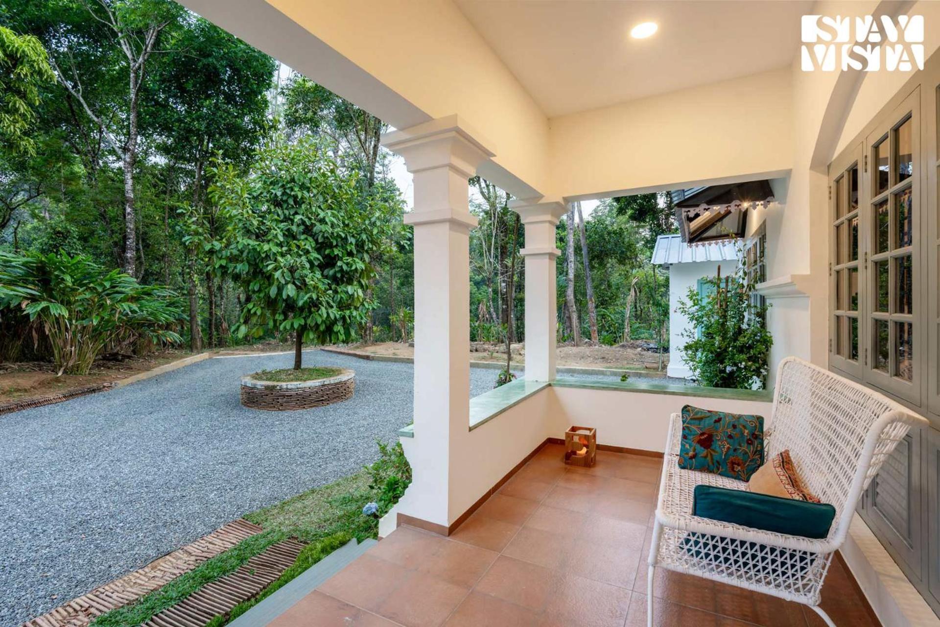 Villa Stayvista At Catherine With Heater & Board Game Munnar