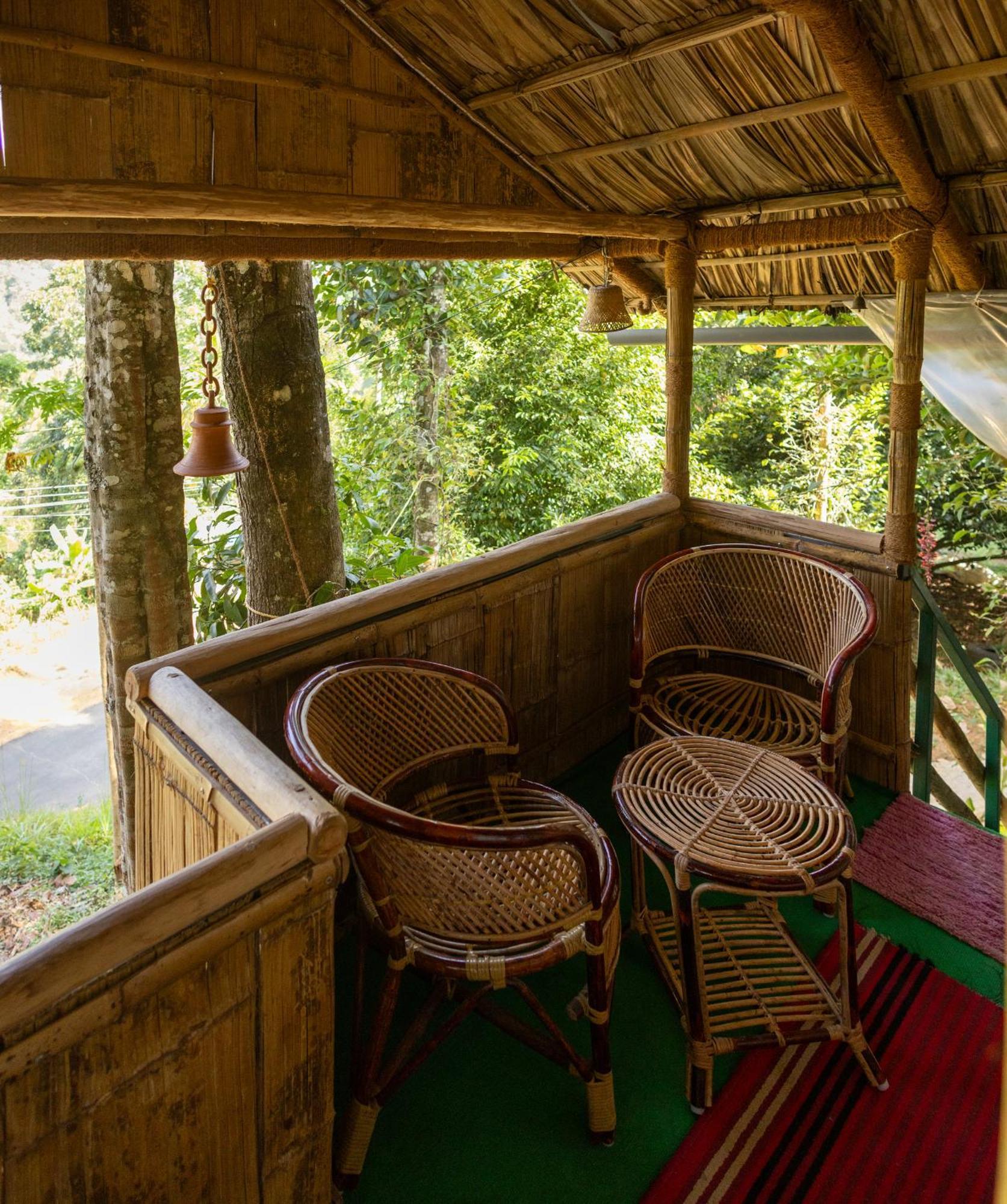 Fab - Bamboo Hut With Open Shower * Munnar