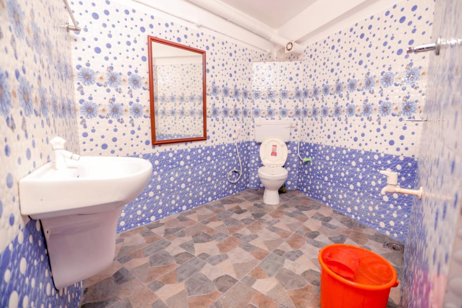El Lora Resldency Bed & Breakfast *