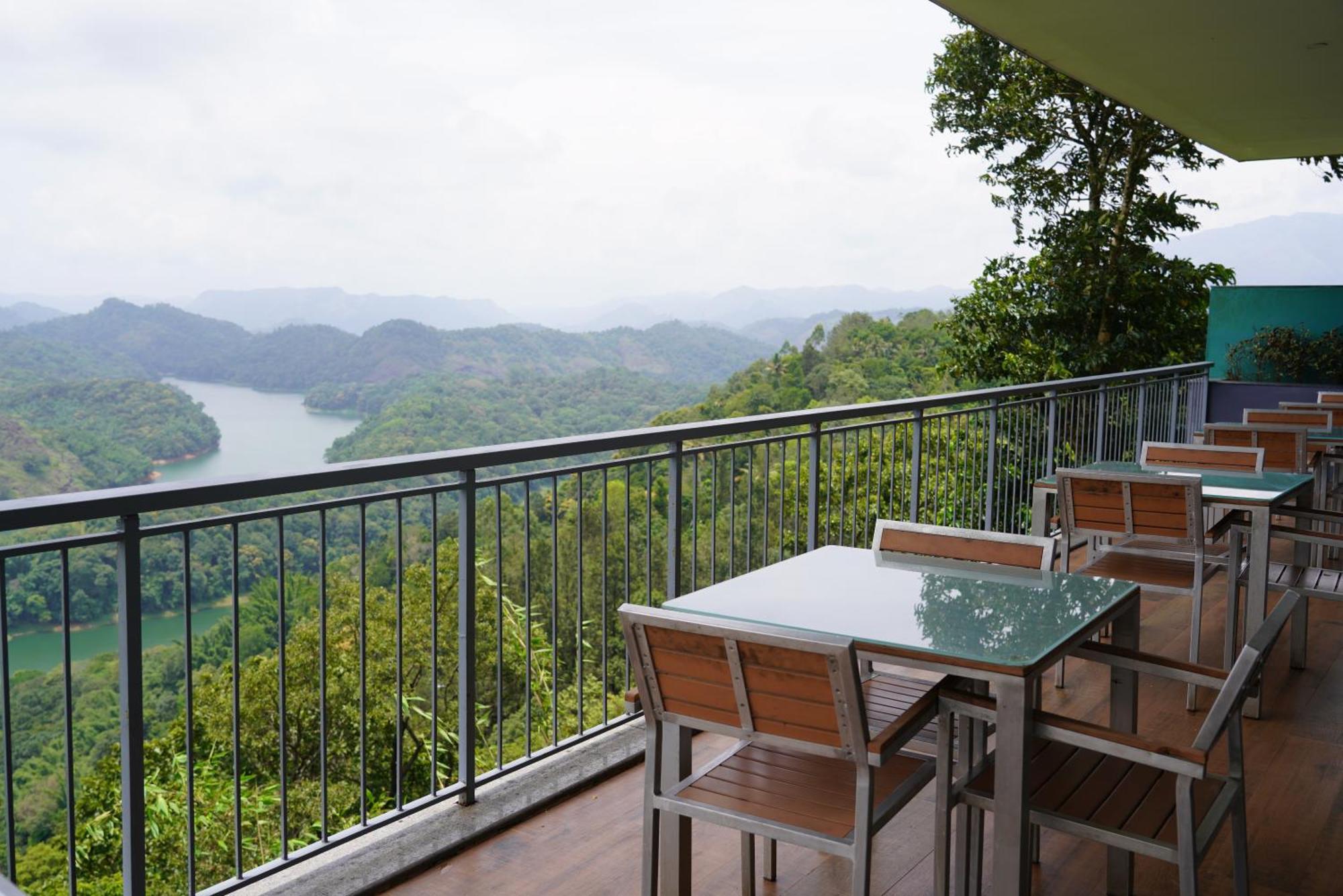 Resort Ragamaya & 5*