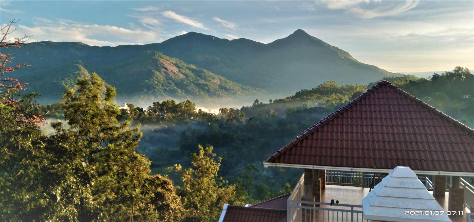 Zenha Munnar