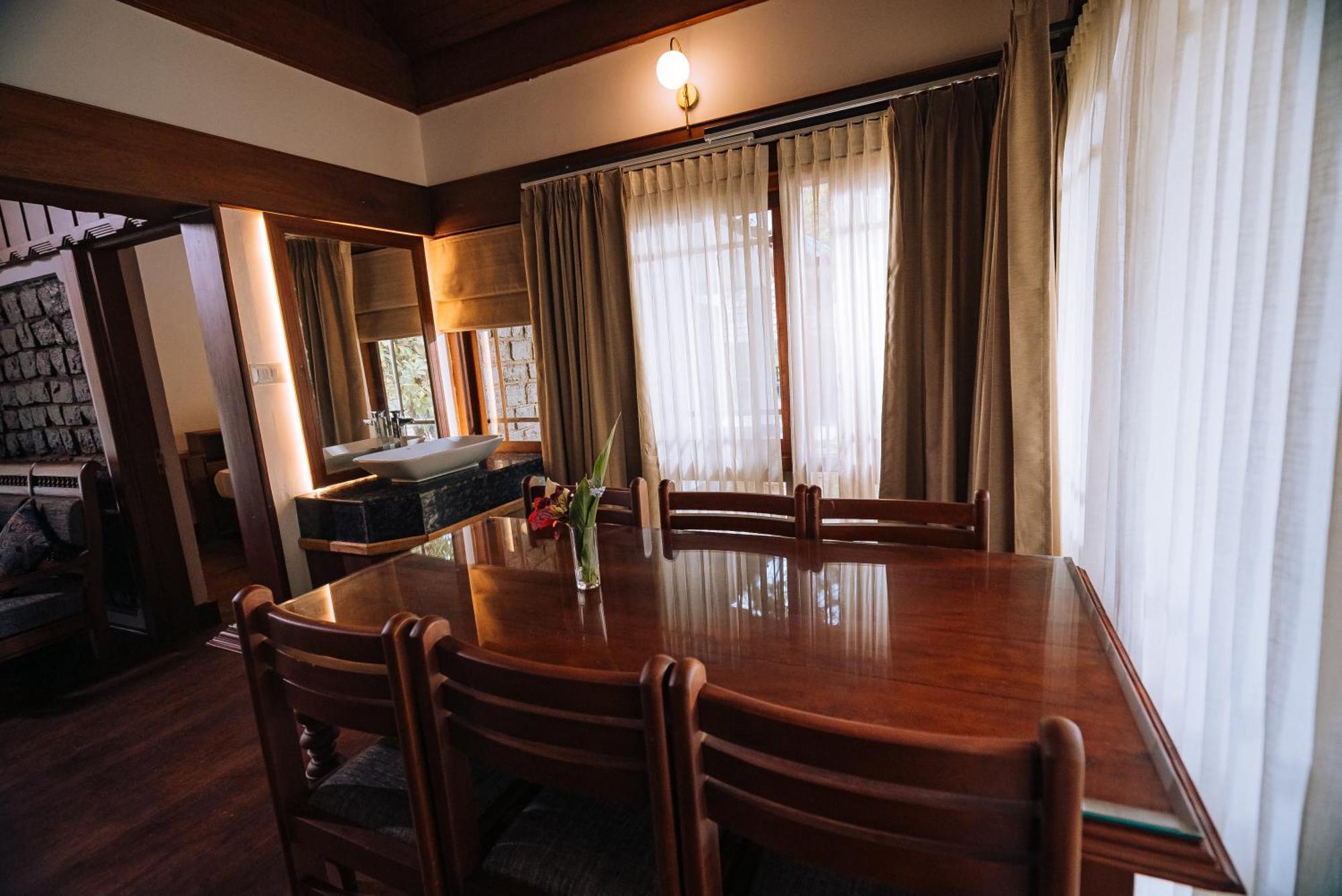 Elixir Woods Luxury And Spa, 4* Munnar