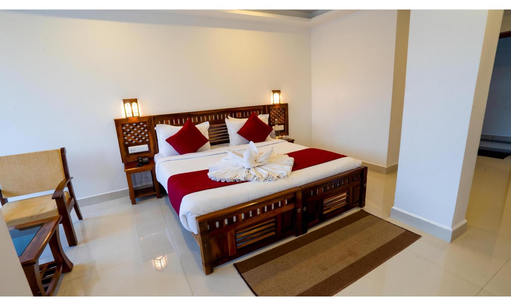 Carmel Hotel