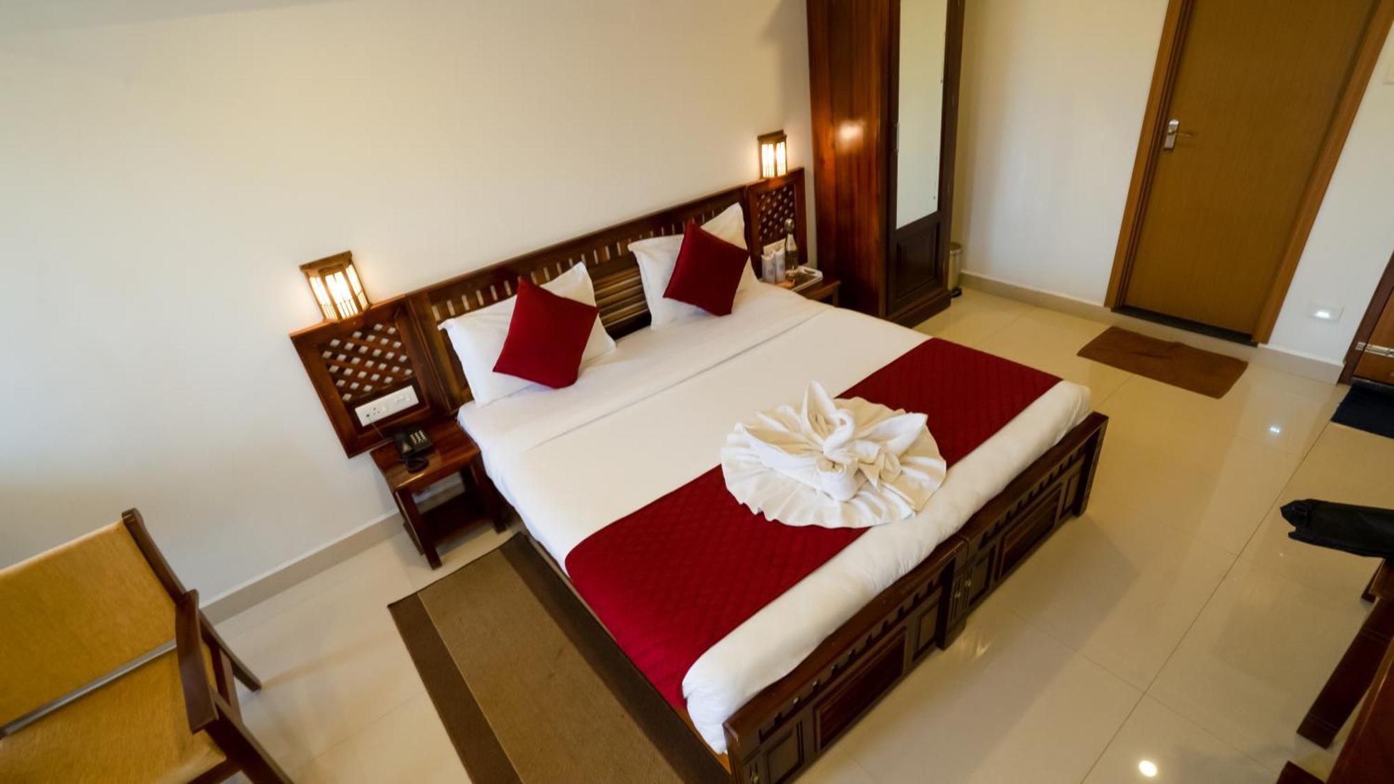 Hotel Carmel 3*
