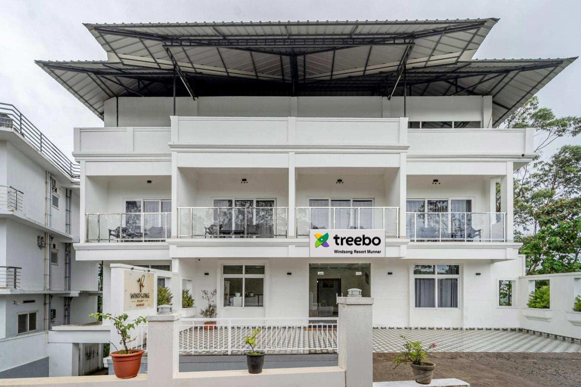 Treebo Windsong Resort Munnar, Tea Plantation View Munnar