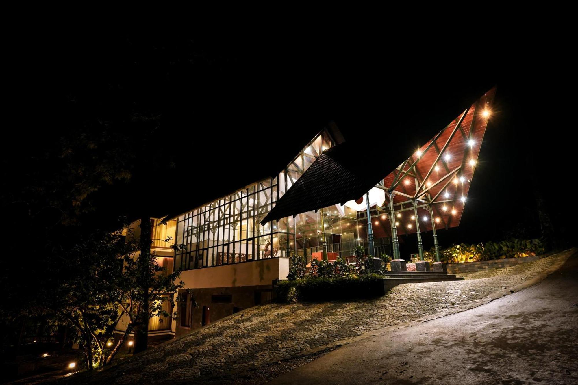 Resort Elixir Woods Luxury And Spa, 4*