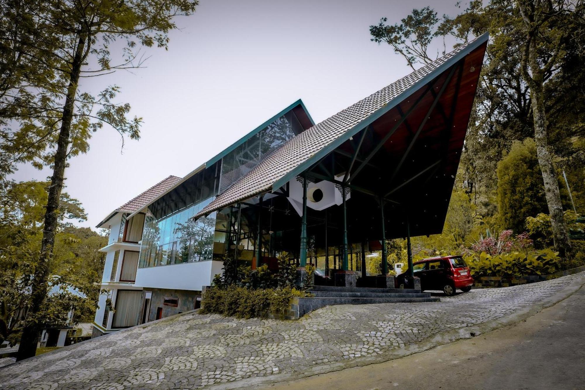 Resort Elixir Woods Luxury And Spa, Munnar