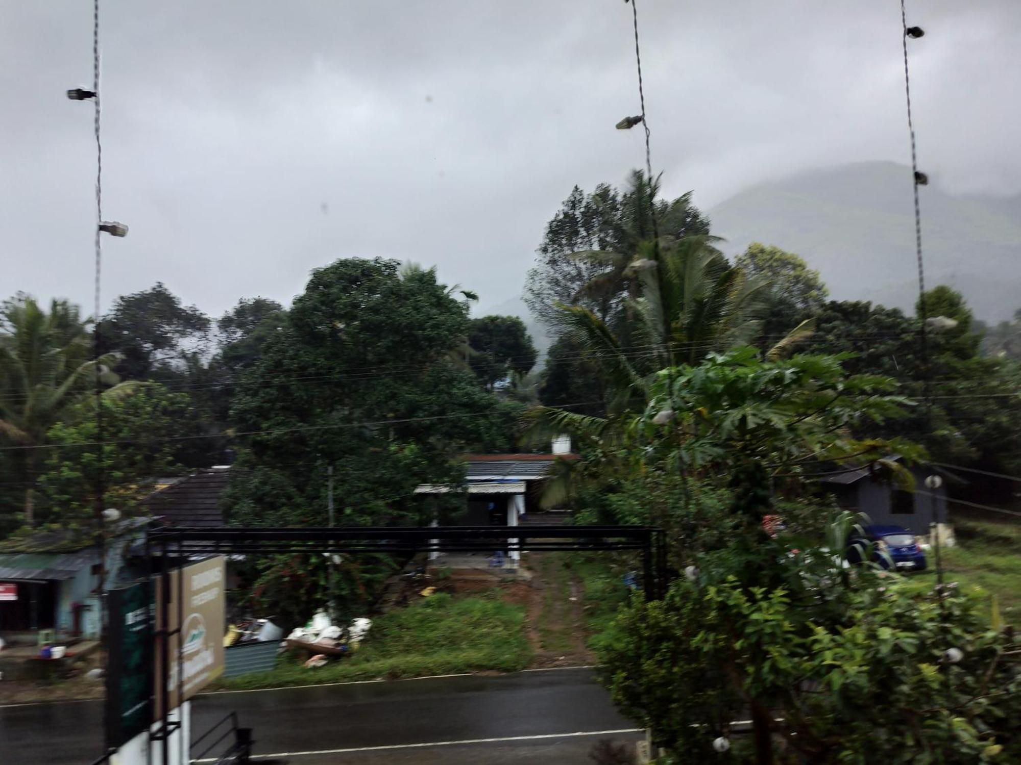 Himadri Holidays Homestay
