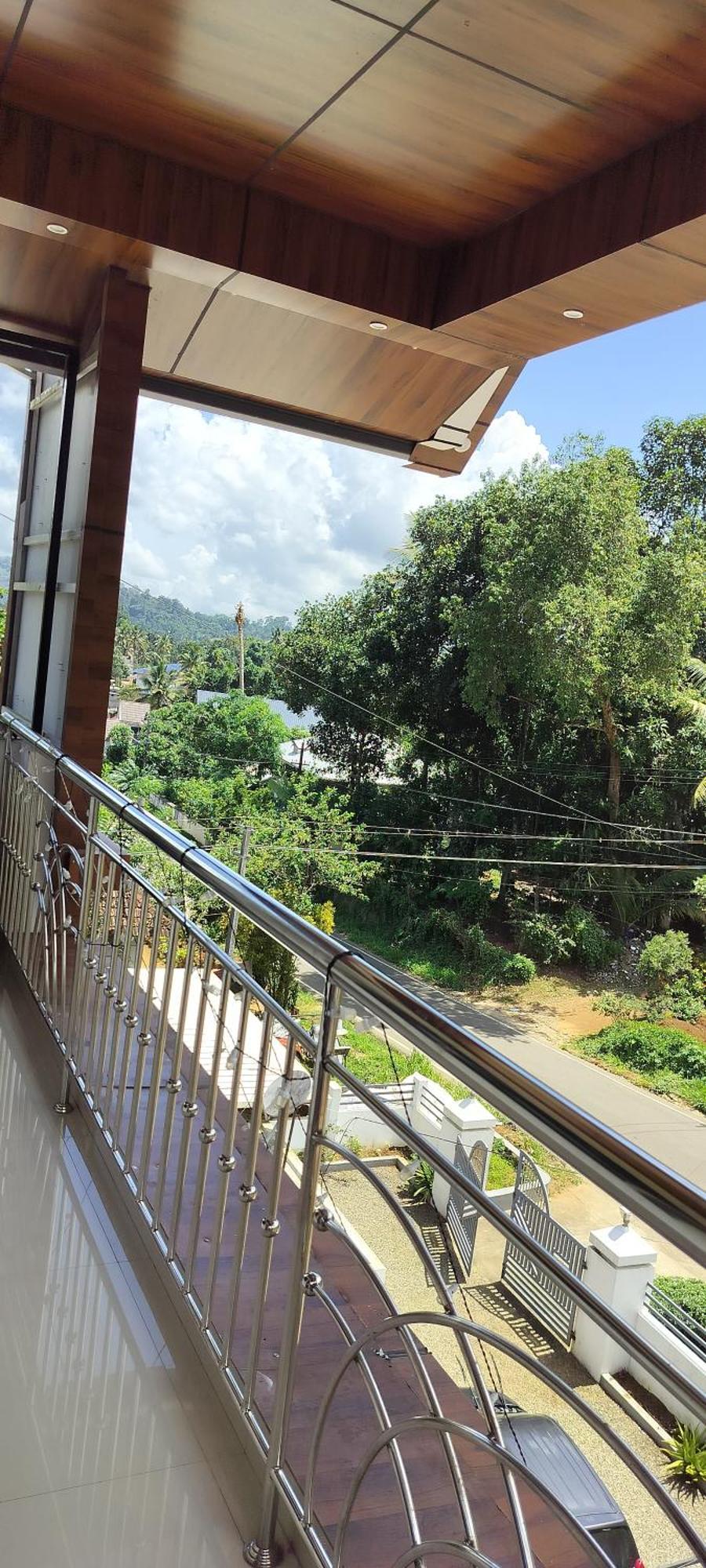 Himadri Holidays Homestay *