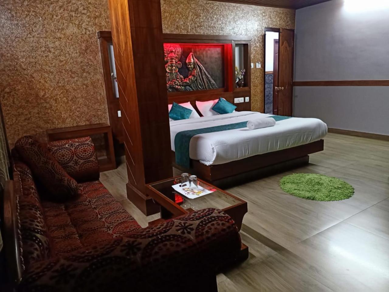 Hotelgurubhavan Hotel