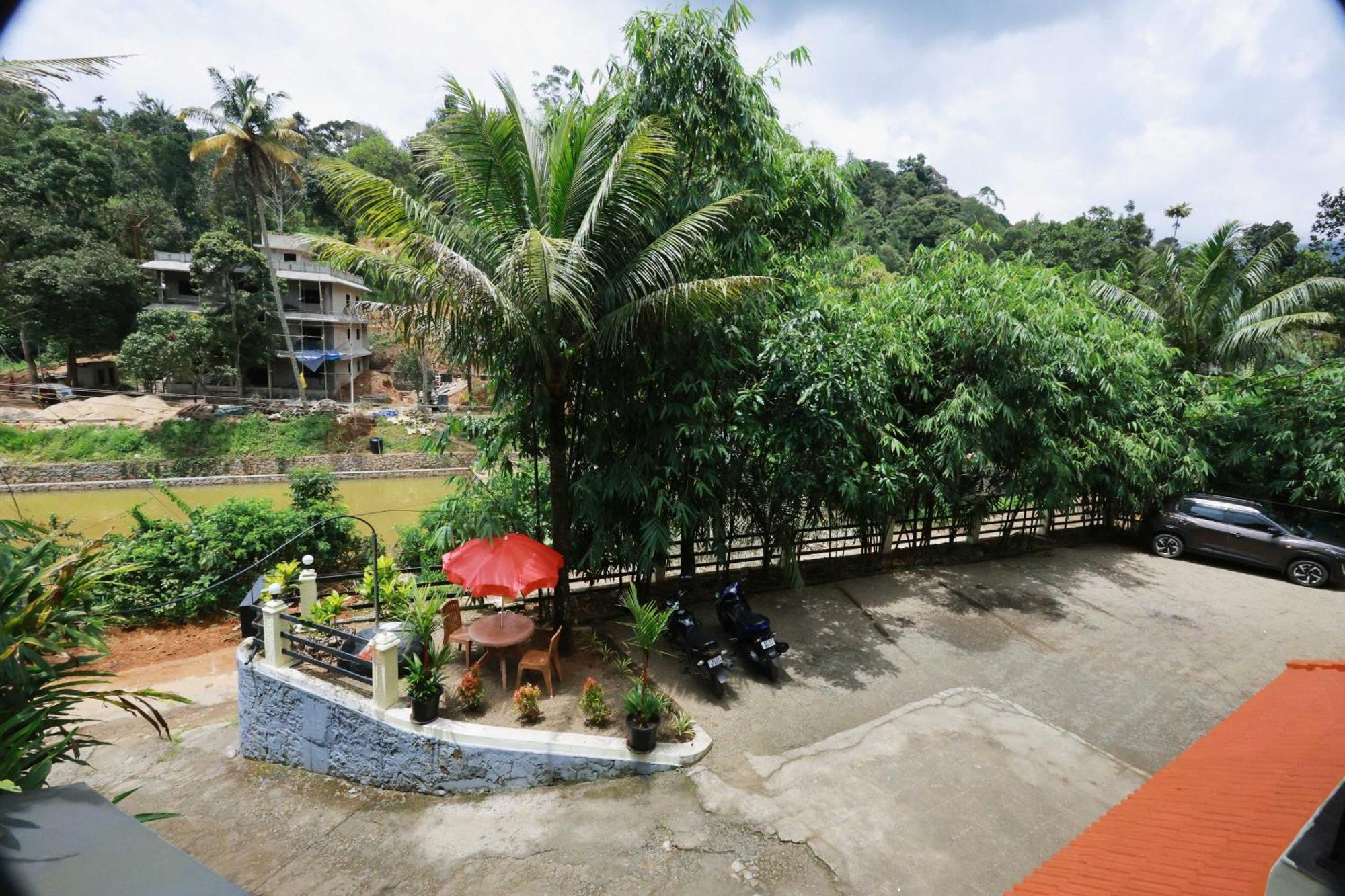 La Chengula * Munnar