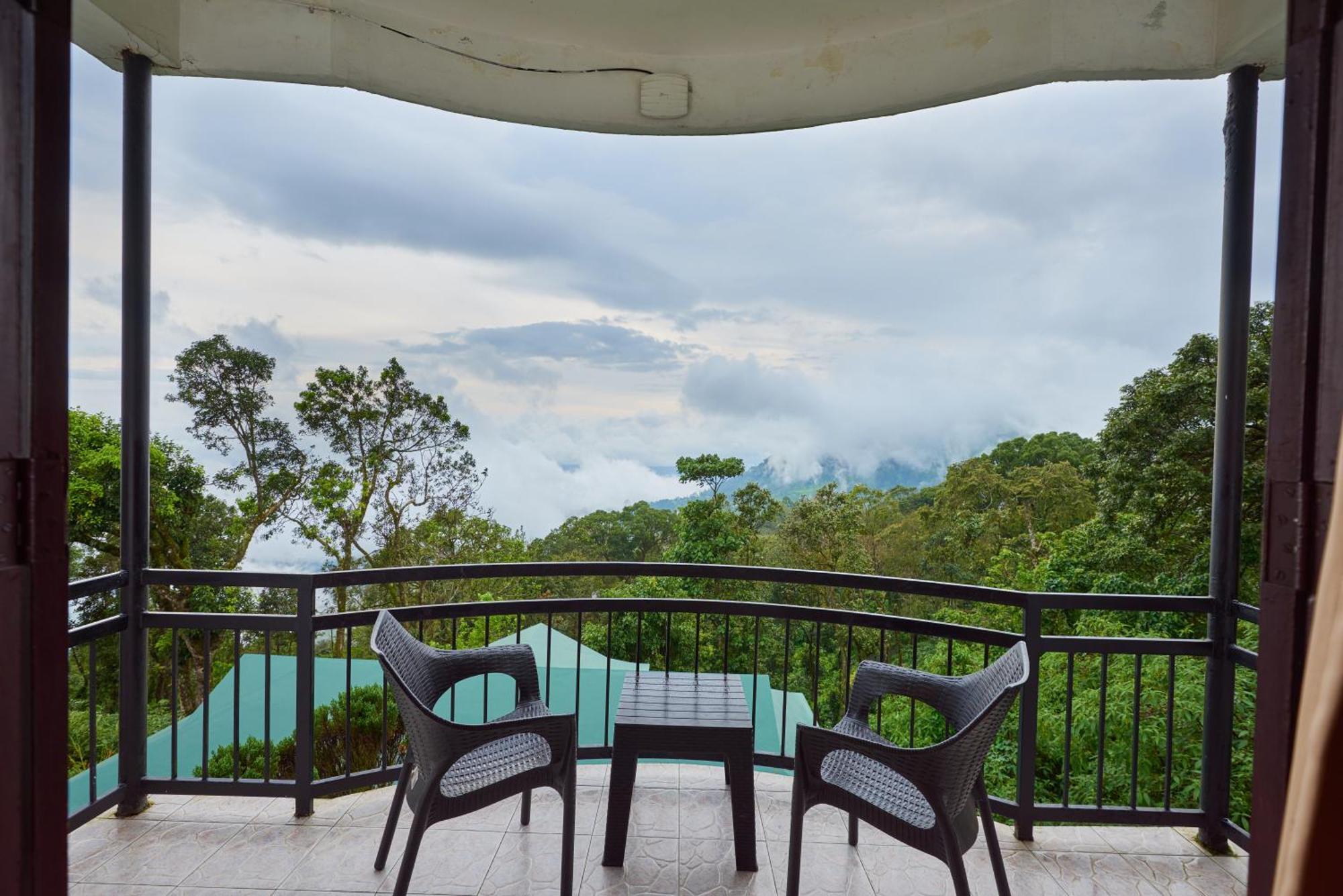 Deshadan Mountain -the Highest In 4* Munnar
