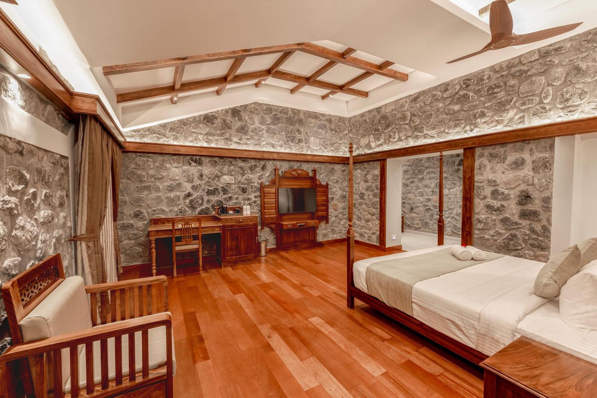 Le Montfort Resort 5*
